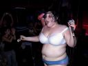 100 kg �ywego seksapilu? ale czy aby napewno ? - Dexter666